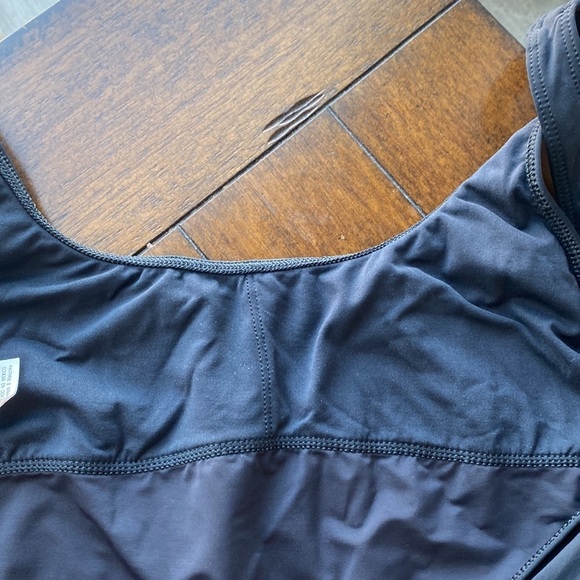 La Blanca Anniversary 2 Button High Cut One Piece - Picture 5 of 5